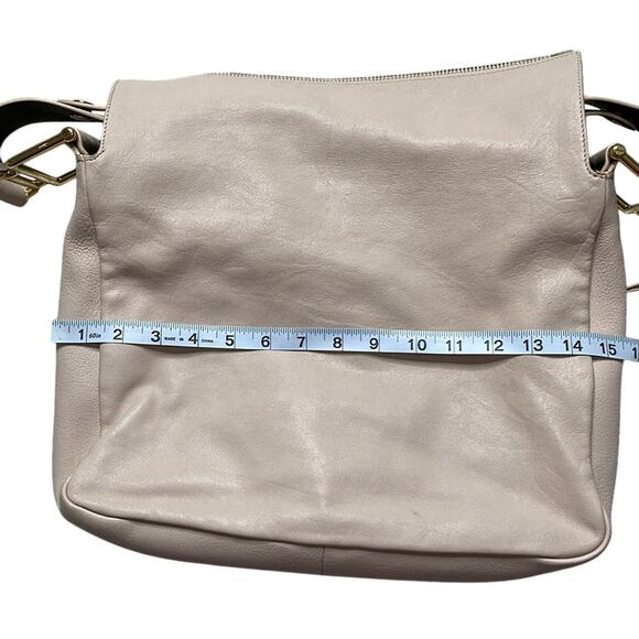 Chloe Vanessa Chain Shoulder Bag - Picture 11 of 12